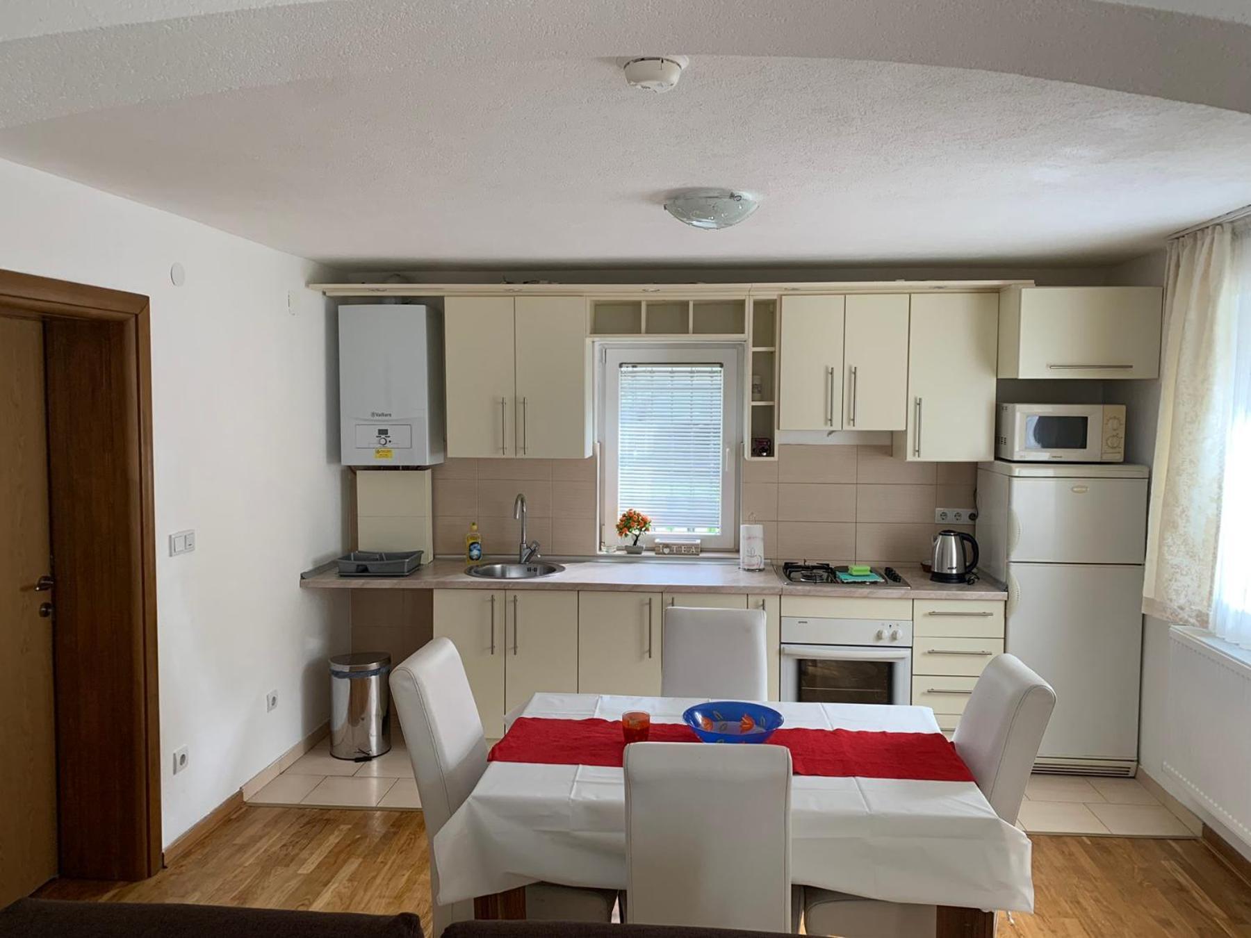 Apartment Dzeni SJJ Esterno foto