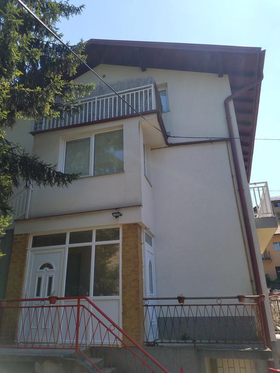 Apartment Dzeni SJJ Esterno foto
